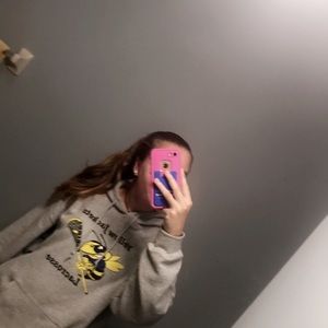 Meet your Posher, Ava